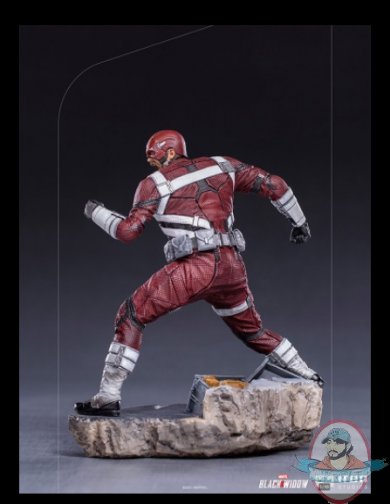 2021_08_02_07_26_10_red_guardian_1_10_bds_art_scale_statue_by_iron_studios_sideshow_collectibles.jpg