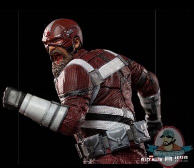 2021_08_02_07_26_36_red_guardian_1_10_bds_art_scale_statue_by_iron_studios_sideshow_collectibles.jpg