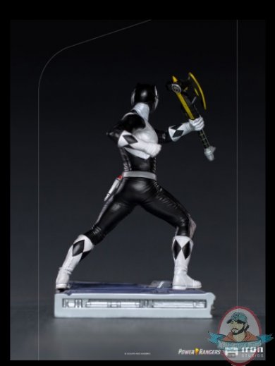 2021_08_11_10_05_13_black_ranger_bds_art_scale_1_10_statue_by_iron_studios_sideshow_collectibles.jpg