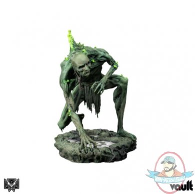 2021_08_16_10_13_18_the_bog_wight_statue_sideshow_collectibles.jpg