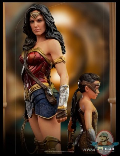 2021_10_05_13_57_03_wonder_woman_young_diana_deluxe_art_scale_1_10_statue_by_iron_studios_sidesh.jpg