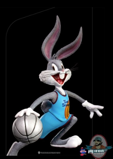 2021_10_11_20_26_53_bugs_bunny_1_10_art_scale_statue_by_irons_studios_sideshow_collectibles.jpg