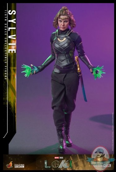 2021_10_15_17_56_50_sylvie_sixth_scale_collectible_figure_by_hot_toys_sideshow_collectibles.jpg