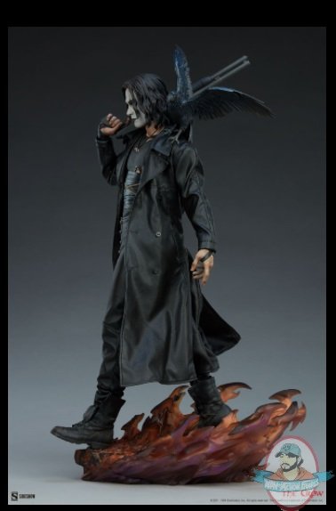 2021_10_19_20_58_38_the_crow_premium_format_figure_sideshow_collectibles.jpg