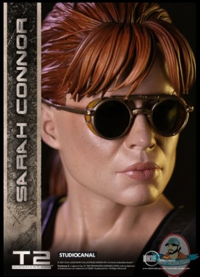 2021_10_28_14_10_00_sarah_connor_1_3_scale_premium_statue_by_darkside_collectibles_studio_sideshow.jpg