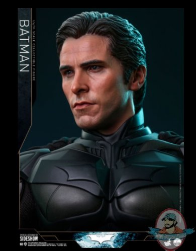 2021_11_23_17_29_28_batman_the_dark_knight_quarter_scale_collectible_figure_by_hot_toys_sideshow.jpg