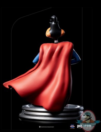 2021_12_16_11_31_12_daffy_duck_superman_1_10_art_scale_statue_by_irons_studios_sideshow_collectibl.jpg
