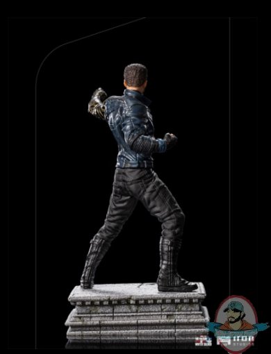 2022_01_25_13_30_09_bucky_barnes_1_10_art_scale_statue_by_iron_studios_sideshow_collectibles.jpg
