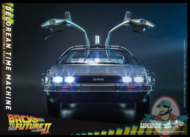 2022_03_17_14_02_27_delorean_time_machine_sixth_scale_figure_accessory_by_hot_toys_sideshow_collec.jpg