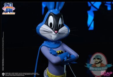 2022_03_24_18_23_10_batman_bugs_bunny_collectible_figure_by_soap_studio_sideshow_collectibles.jpg