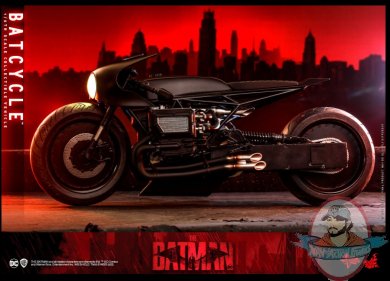 2022_03_25_19_22_04_batcycle_sixth_scale_accessory_by_hot_toys_sideshow_collectibles.jpg