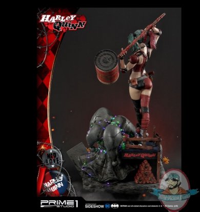 2022_04_11_17_02_25_1_3_scale_large_harley_quinn_statue_sideshow_collectibles.jpg