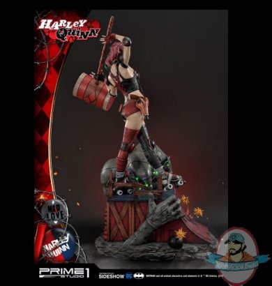 2022_04_11_17_02_38_1_3_scale_large_harley_quinn_statue_sideshow_collectibles.jpg