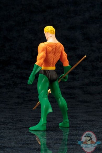 KOTOBUKIYA Artfx+ Aquaman Figurine 1/10 Justice League
