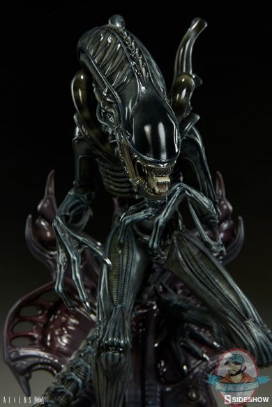 aliens-alien-warrior-statue-200469-12.jpg