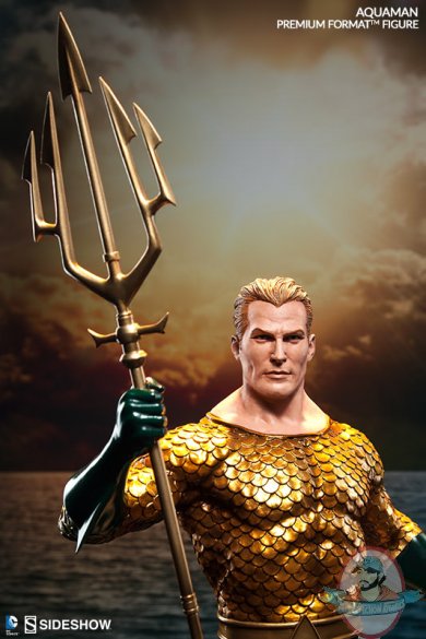 aquaman-premium-format-dc-comics-300218-02.jpg