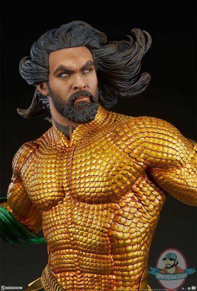 dc-comics-aquaman-premium-format-figure-sideshow-300709-14.jpg