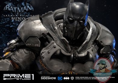 dc-comics-batman-origins-batman-xe-suit-statue-prime1-studio-903131-17.jpg