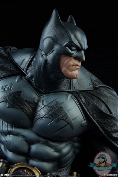 Batman Premium Format Figure Sideshow Collectibles 300542 | Man of Action  Figures