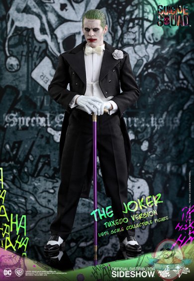 dc-comics-suicide-squad-the-joker-tuxedo-version-sixth-scale-hot-toys-902791-04.jpg