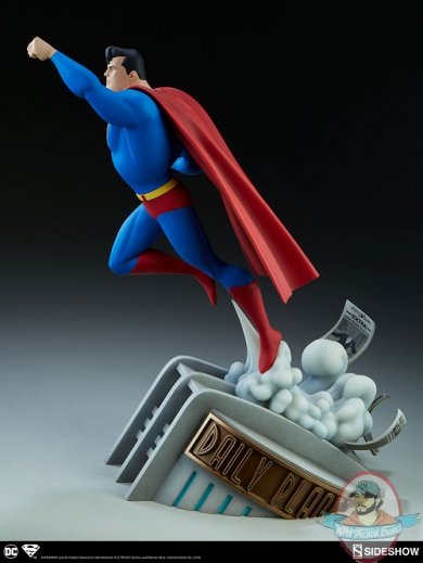 dc-comics-superman-statue-sideshow-200541-06.jpg