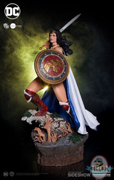 dc-comics-wonder-woman-statue-iron-studios-903142-02.jpg