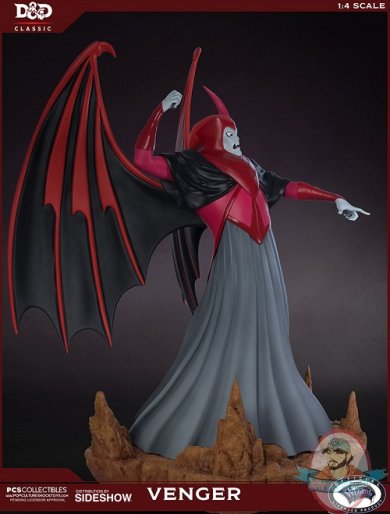 Dungeons & Dragons Cartoon Classics 6 Scale Dungeon Master & Venger  In-Hand Figure Images