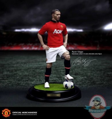 SoccerStarz Manchester United Rayan Giggs Home Kit Collectible Toy Figure