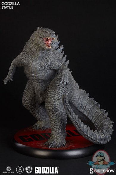 Godzilla 14 inch Statue By Sideshow Collectibles 200365 | Man of