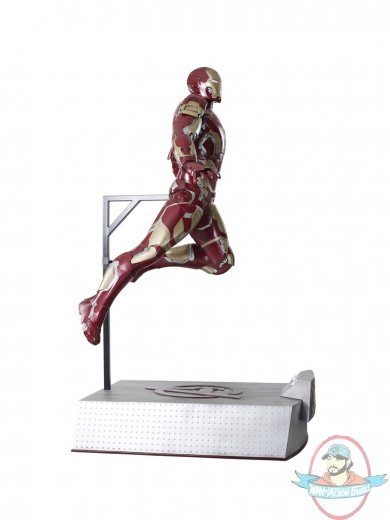 ironman_hover_43588_d_5b3b082b-2b23-4a89-b47a-5bb2cceb9b08_1024x1024.jpg