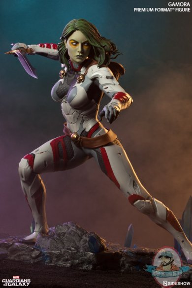 marvel-gamora-premium-format-300462-03.jpg