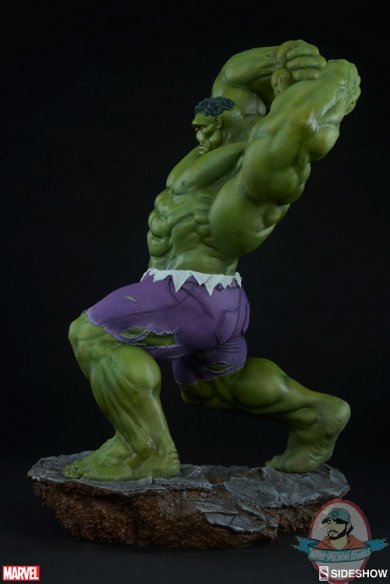 marvel-hulk-avengers-assemble-statue-sideshow-200356-05.jpg