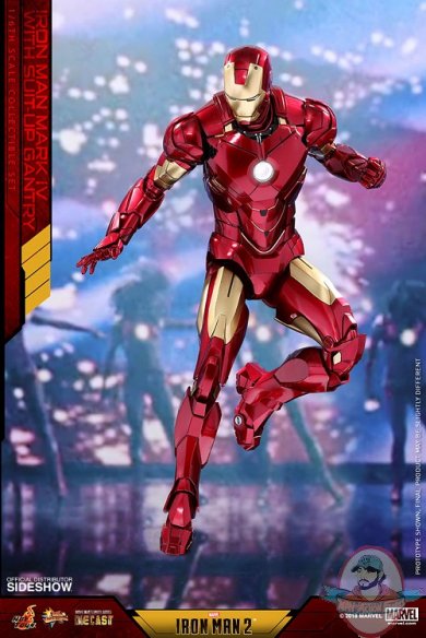 marvel-iron-man-2-iron-man-mark-4-with-suit-up-gantry-sixth-scale-collectible-set-hot-toys-903100-28.jpg
