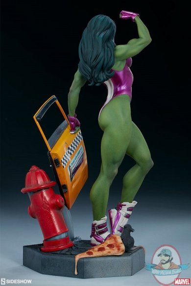 marvel-she-hulk-statue-sideshow-300672-09.jpg