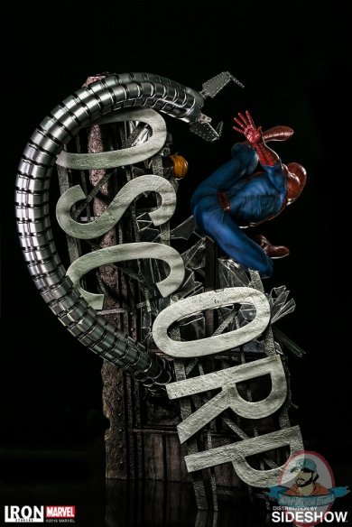 marvel-spider-man-polystone-statue-legacy-replica-iron-studio-902667-02.jpg