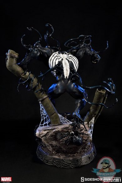 marvel-venom-dark-origins-statue-prime1-300553-06.jpg