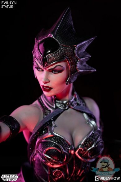 masters-of-the-universe-evil-lyn-statue-200461-11.jpg