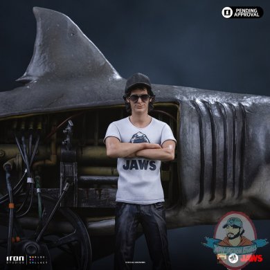 mechajaws5.jpg mechajaws5.jpg