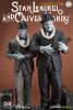 stan-laurel-and-oliver-hardy-statue-infinite-statue-902868-02.jpg
