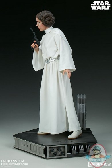 star-wars-princess-leia-premium-format-figure-sideshow-300667-08.jpg