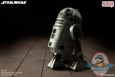 star-wars-r2-d2-unpainted-prototype-sixth-scale-21723-03.jpg