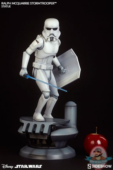 star-wars-statue-ralph-mcquarrie-stormtrooper-sideshow-200373-03.jpg