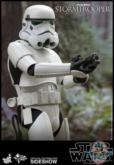 star-wars-stormtrooper-sixth-scale-figure-hot-toys-904212-03.jpg