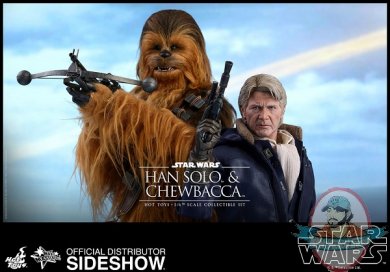 star-wars-the-force-awakens-han-and-chewbacca-sixth-scale-set-hot-toys-902761-05.jpg
