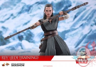 star-wars-the-last-jedi-rey-jedi-training-sixth-scale-hot-toys-903205-15.jpg