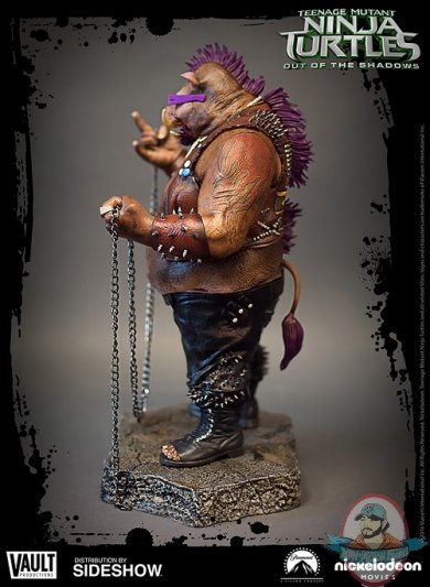 tmnt-out-of-the-shadows-bebop-statue-vault-productions-902744-03.jpg
