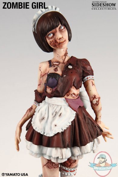 zombie_girl_statue_2.jpg